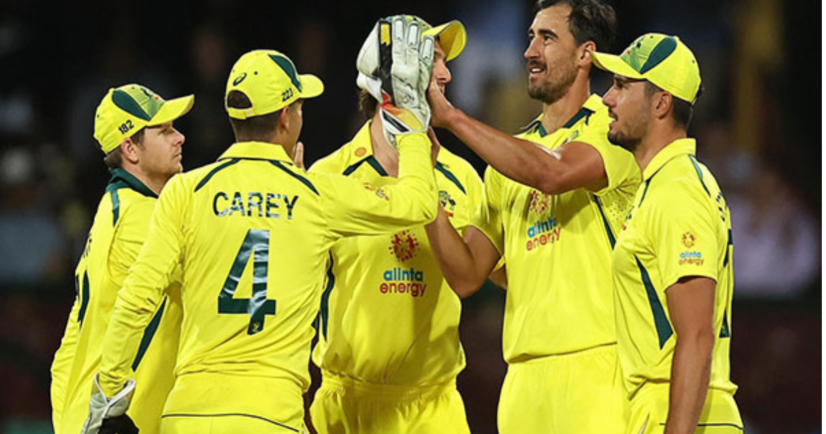 Starc, Smith, Zampa help Australia clinch ODI series against England